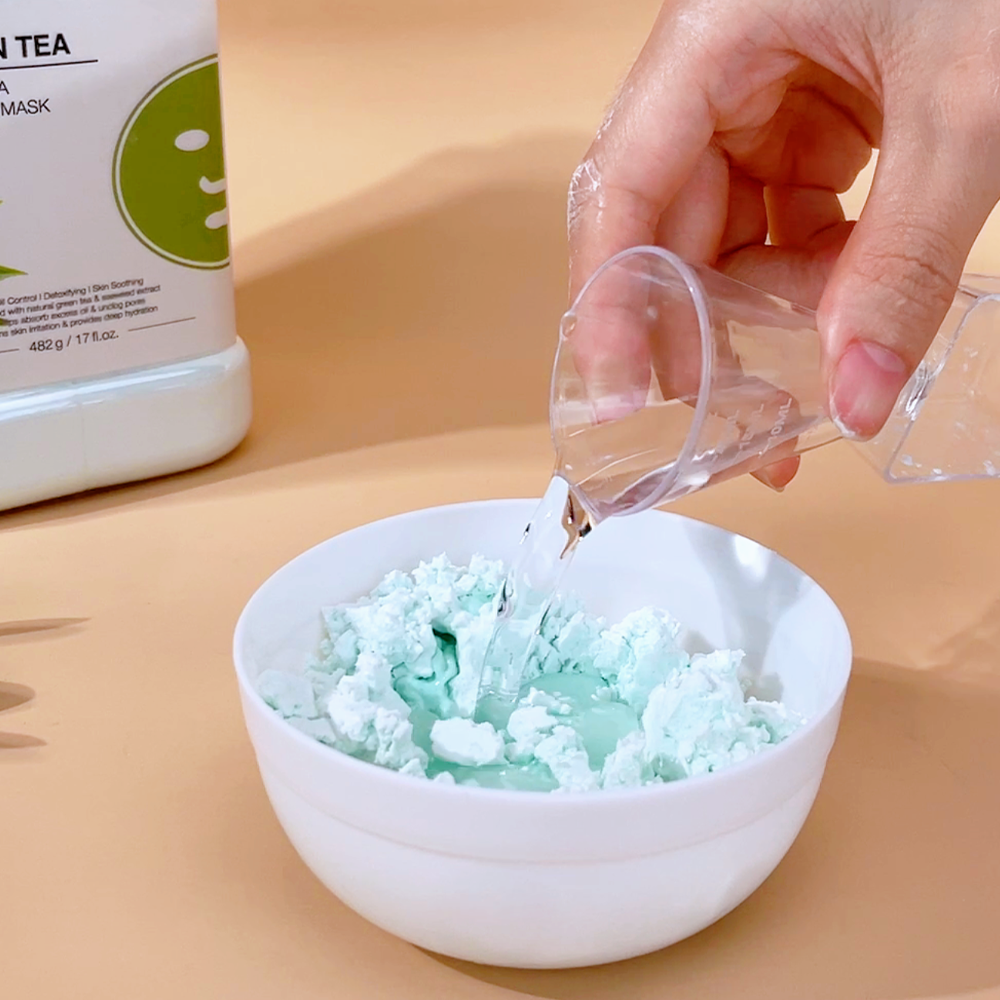 Green Tea Peel-Off Face Mask – Refreshing & Hydrating Facial Mask